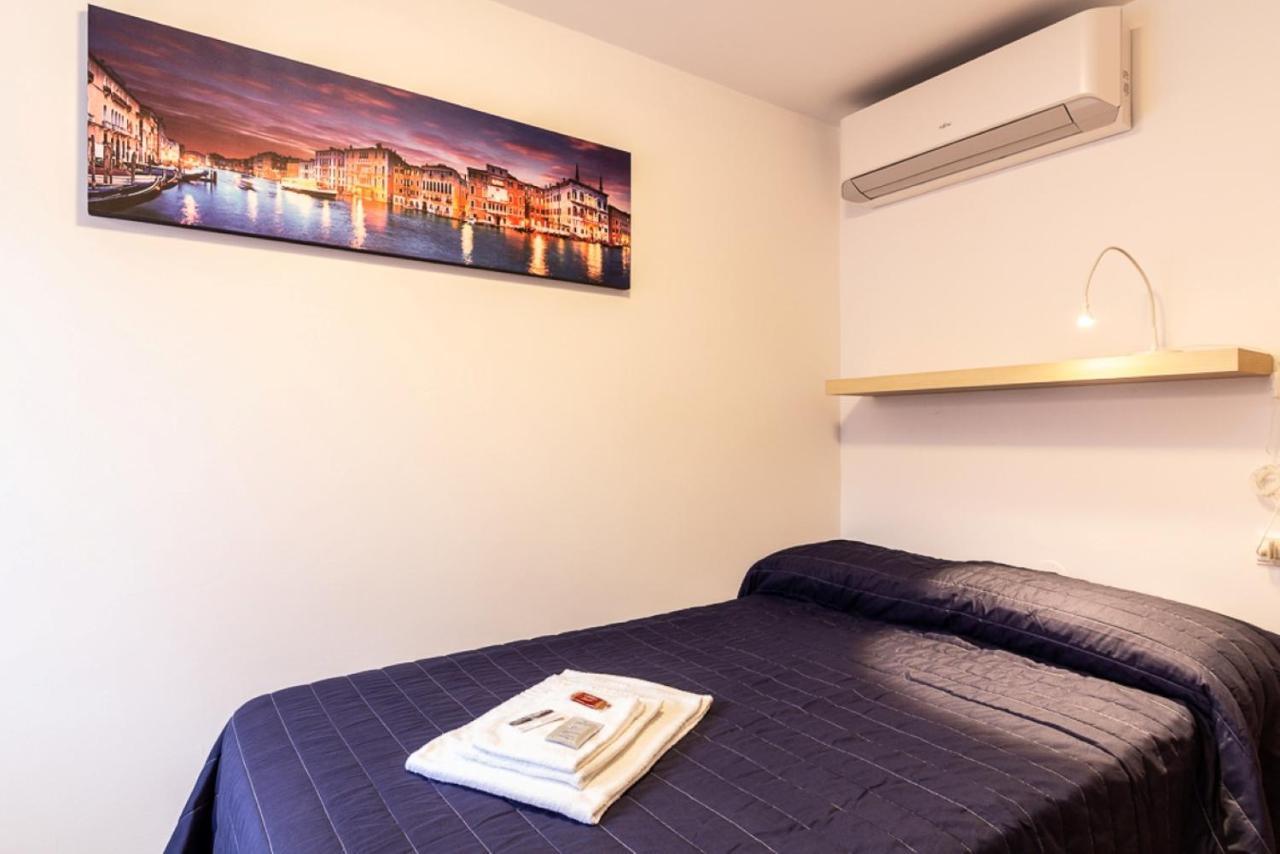 Veneziacentopercento Rooms מראה חיצוני תמונה