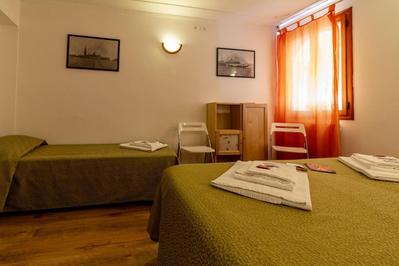 Veneziacentopercento Rooms מראה חיצוני תמונה