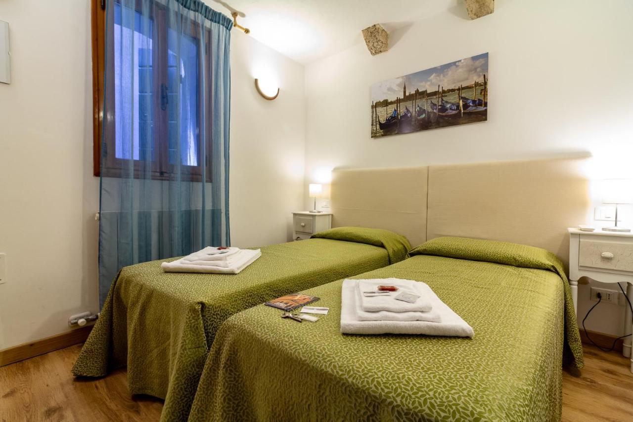 Veneziacentopercento Rooms מראה חיצוני תמונה