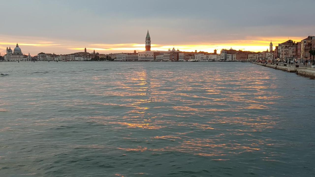 Veneziacentopercento Rooms מראה חיצוני תמונה