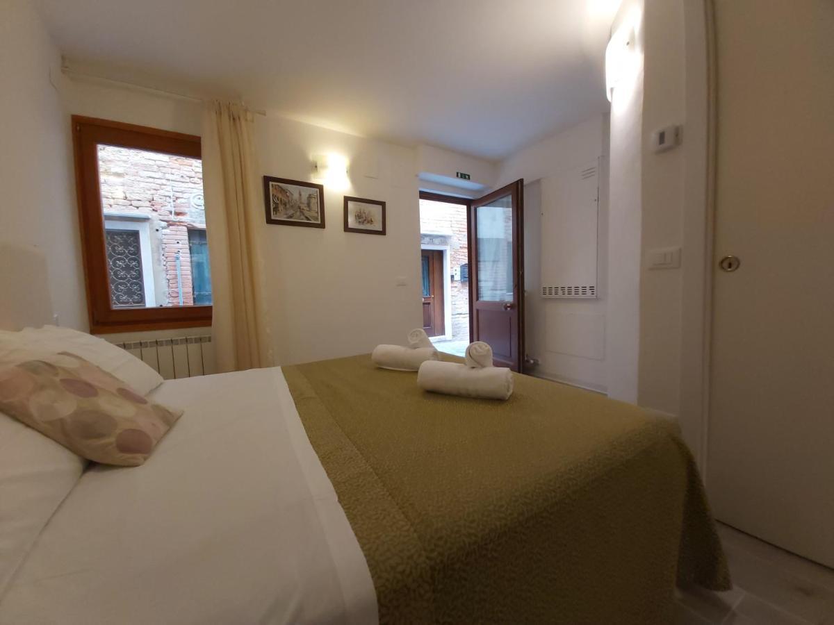 Veneziacentopercento Rooms מראה חיצוני תמונה
