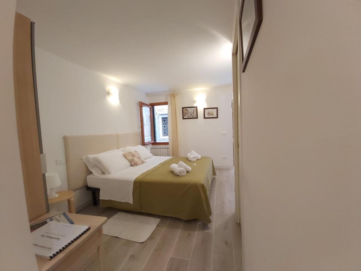 Veneziacentopercento Rooms מראה חיצוני תמונה
